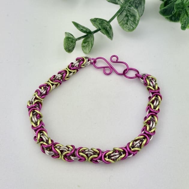 Byzantine Chain Maille Bracelet – Handwoven in Color